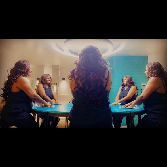 Meet your Posher, Ingrid, Posh Ambassador! - Picture 1 of 5